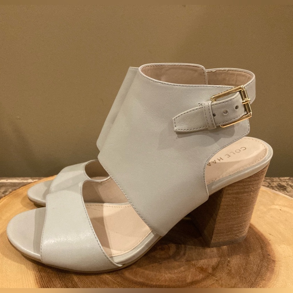 Cole Haan Womens Kathlyn Bootie New Size 5.5 Grey Peep Toe Block Heel - Picture 2 of 16